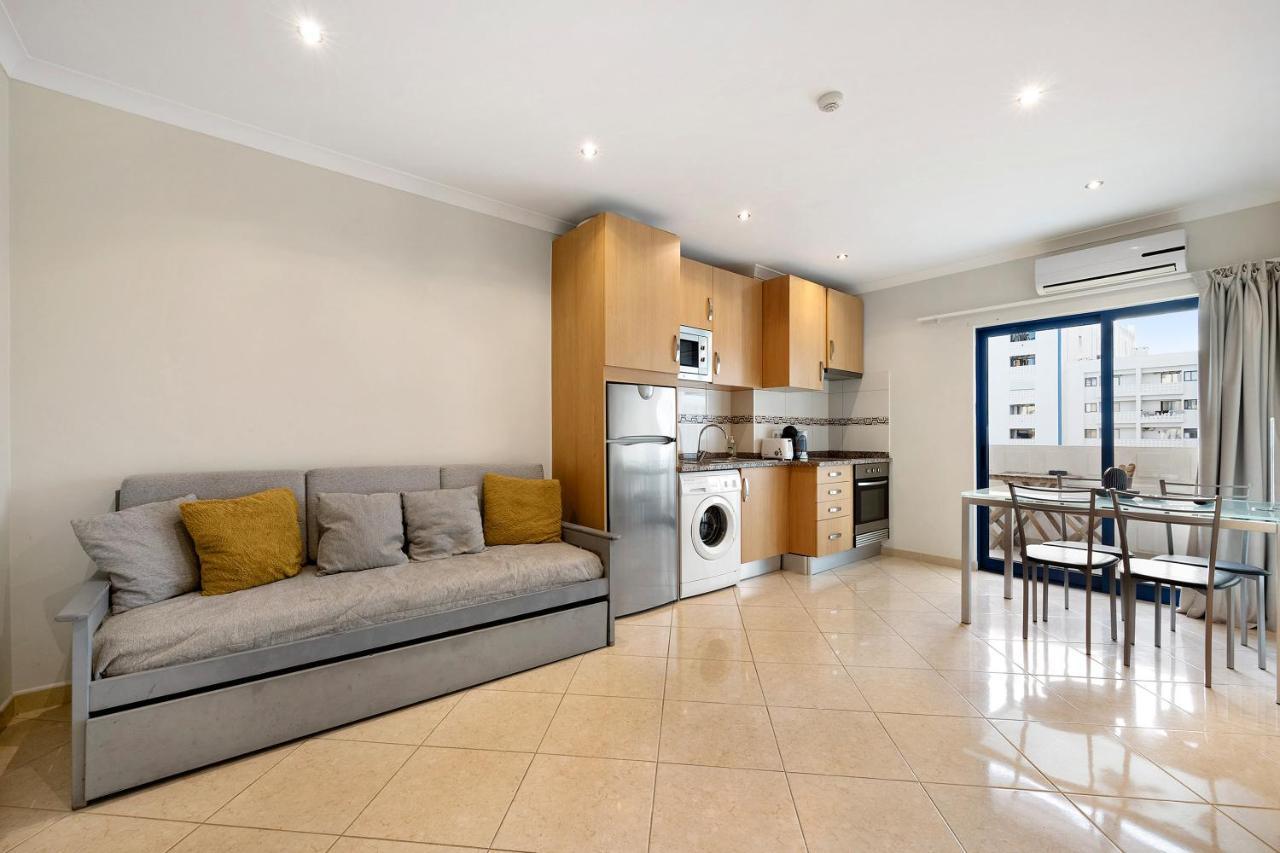 Apartment Clube Da Rocha 3 *
