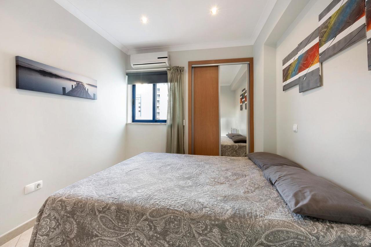 Apartment Clube Da Rocha 3